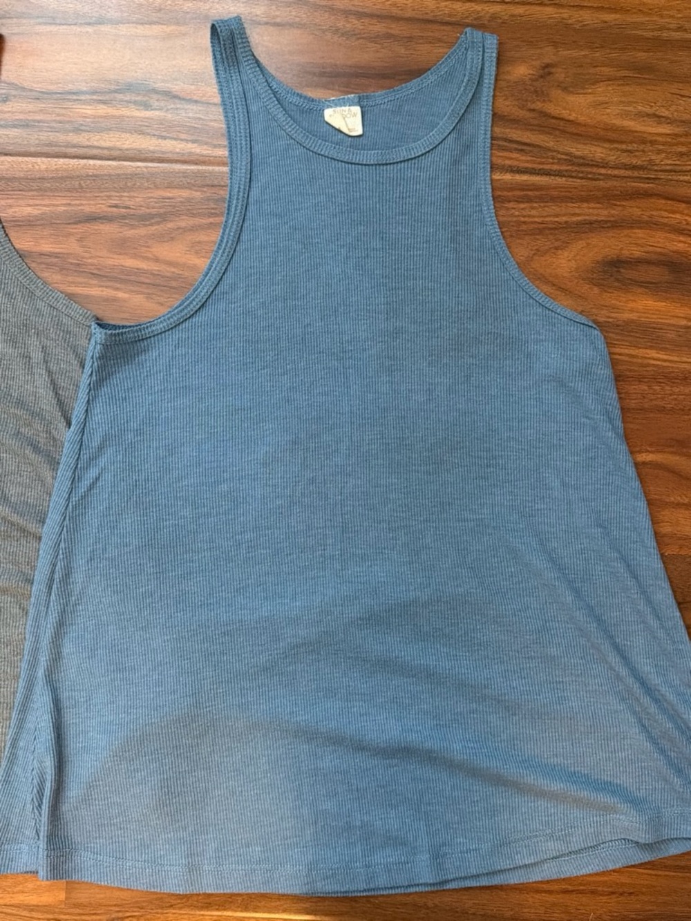 Sun & Shadow Ribbed Tank Top - Maroon - Picture 4 of 8